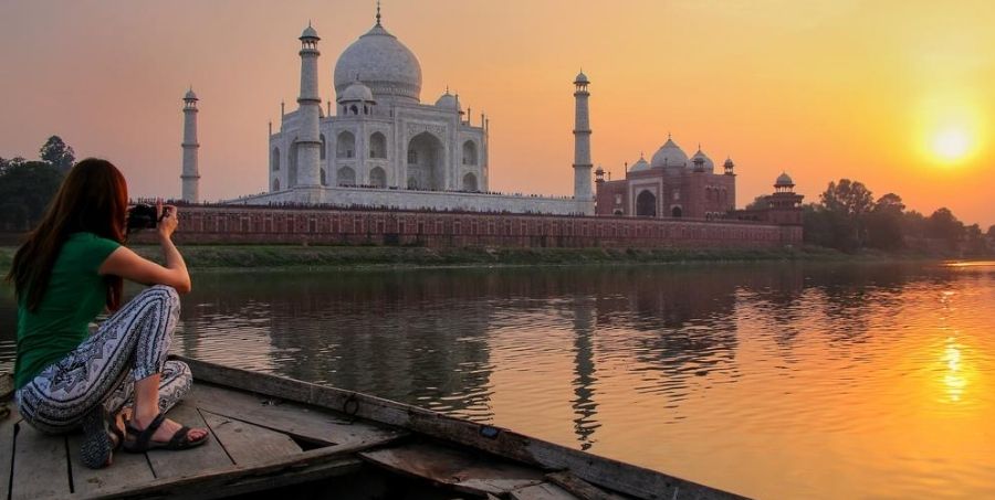 See Taj Mahal on India holiday
