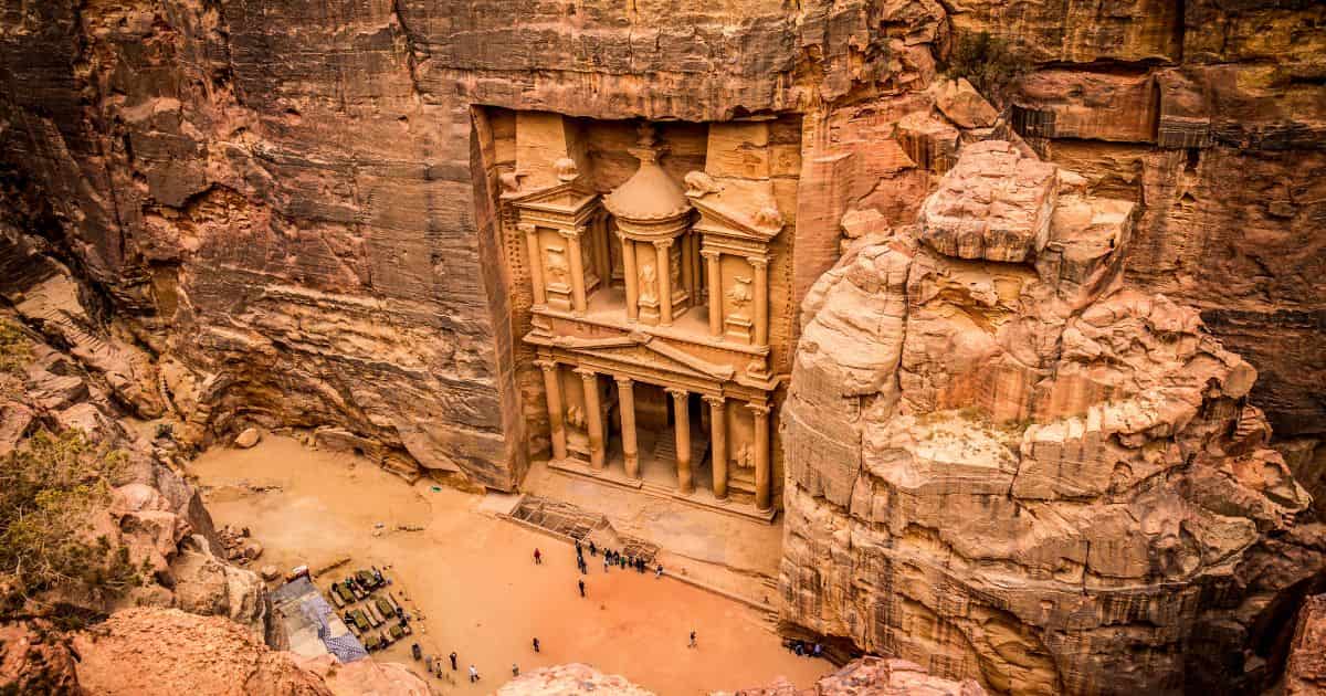 Visit Petra on Jordan holiday
