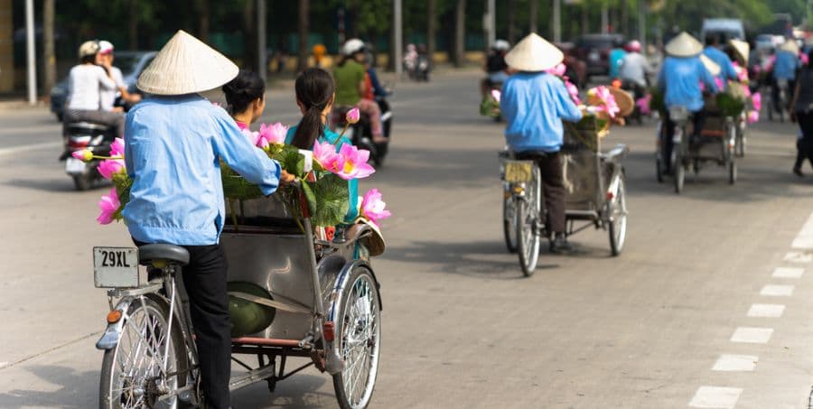 Explore Hanoi on cyclo